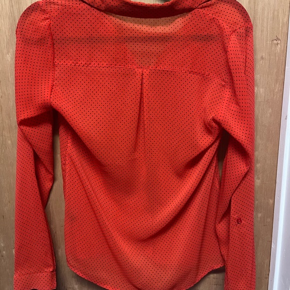 Outback Red top - Picture 3 of 3